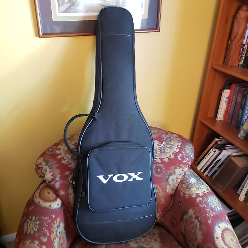 Vox SDC-33 Double Cutaway Solid Body - Gold Top