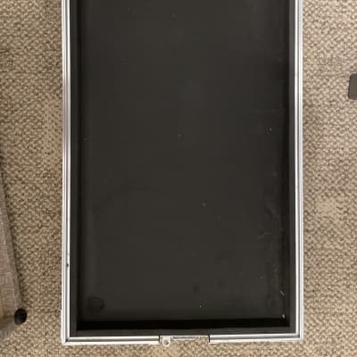 Blackbird Pedalboards 1224HC 12x24 Board- Gray Tolex with ATA Case image 2
