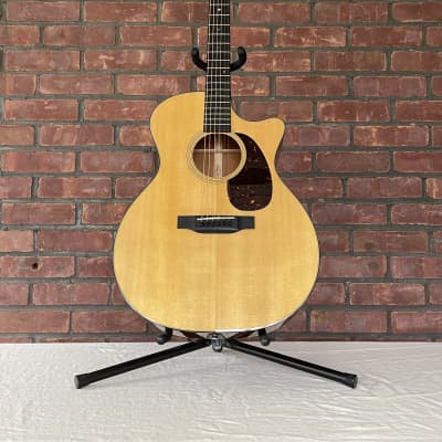 Martin Standard Series GPC-18E | Reverb