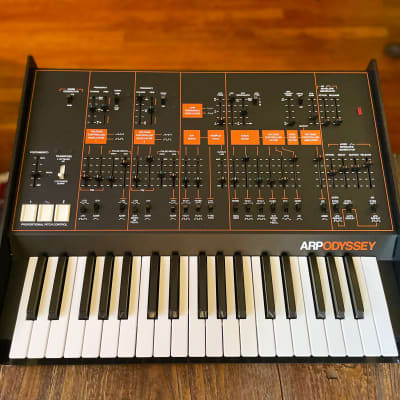 Korg ARP Odyssey FS Rev3 37-Key Duophonic Analog Synthesizer 2017 - Present - Black/Orange