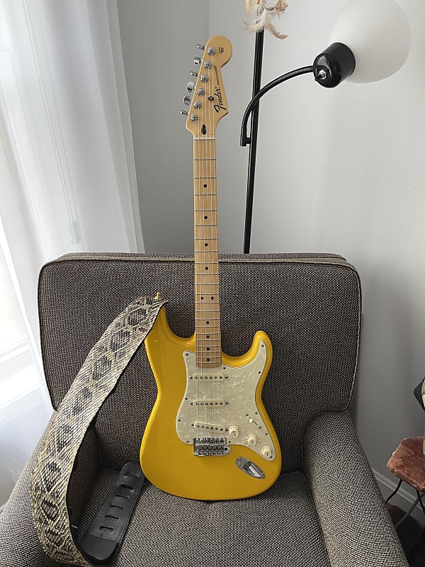 Fender Mexican Strat, local luthier assembled, texas strat pickups with preamp 2019 canary yellow image 1