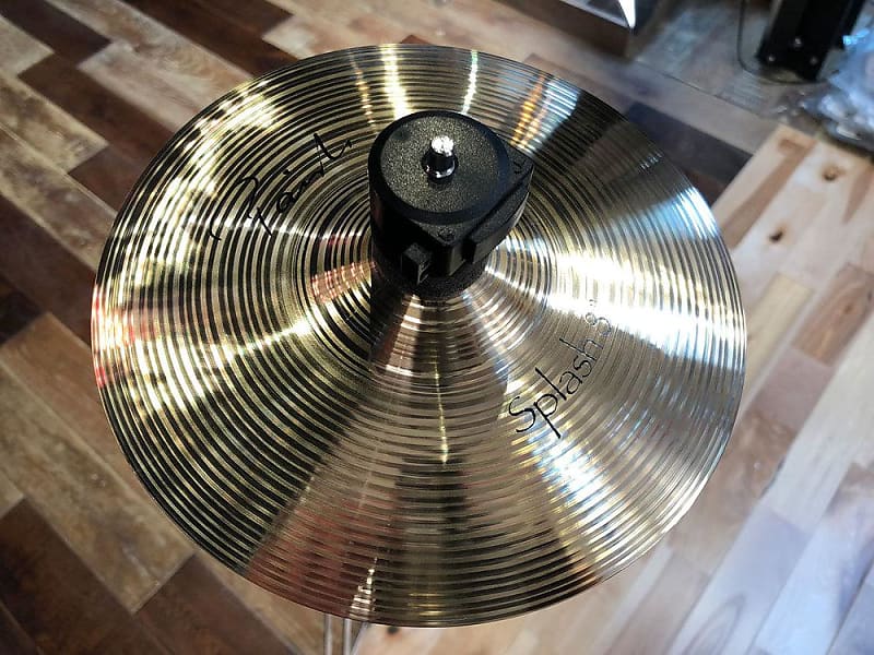 PAISTE 8