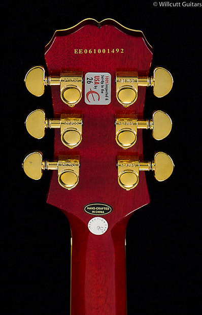 Epiphone Les Paul custom HS チェリーサンバースト Epiphone Las icónicas Les Paul con atuendo formal – Gibson