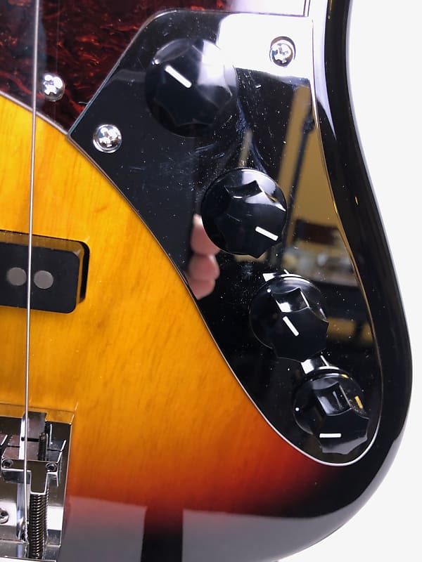 Atelier Z (Built by Mas Hino) Custom Vintage Style 6-String Jazz Bass  Guitar, 3-Color Sunburst
