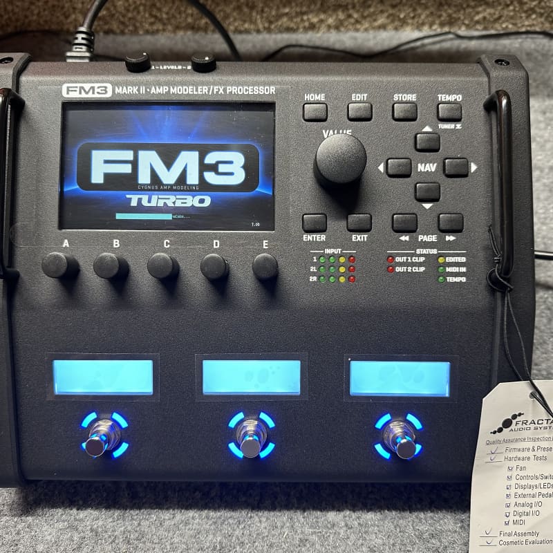 FRACTAL AUDIO SYSTEMS FM3 2022 BLACK + 2 EV2 EXPRESSION +MAGNETIC 