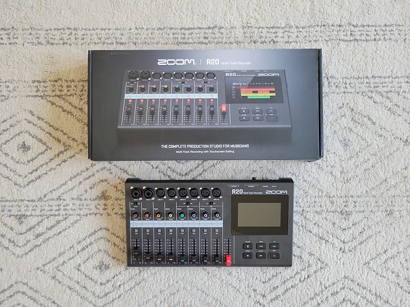 Zoom R20 Multitrack Recorder (hardware DAW in a box) Reverb