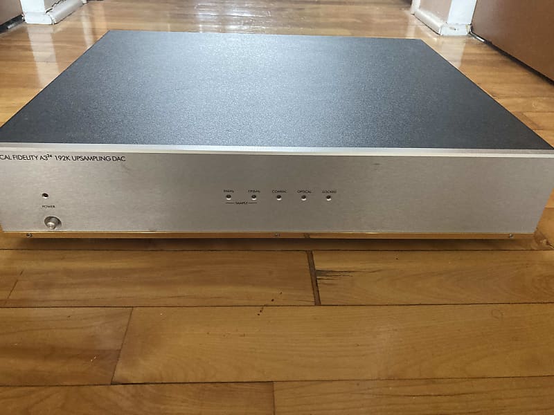 Musical Fidelity A3.24 2003 - Gray  			