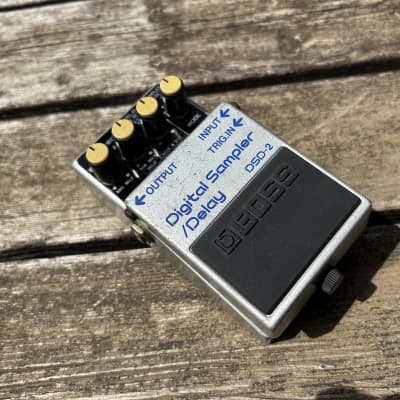 Boss DSD-2 Digital Delay Sampler Pedal | Reverb