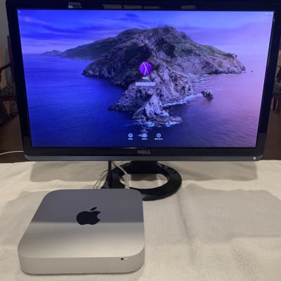 Apple Late 2012 Mac mini 2012 - Space Grey with Monitor and Mount