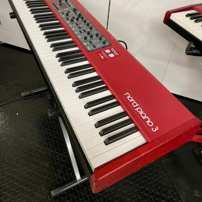 Nord PIANO 3 + IMBALLO