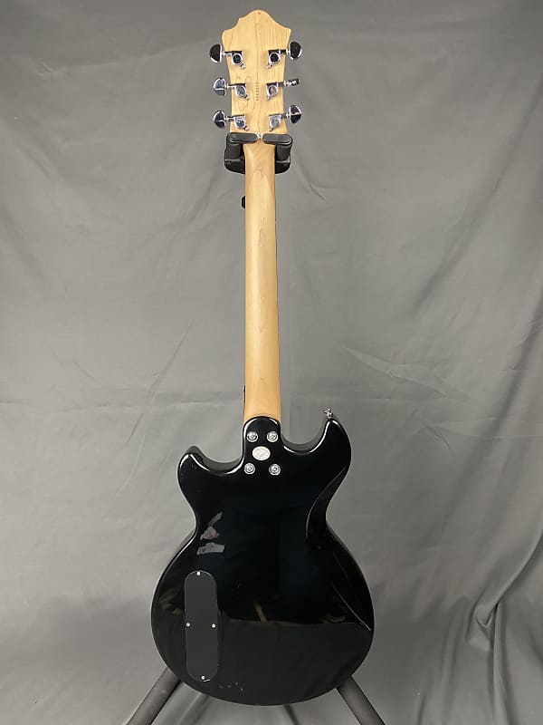 BC Rich Marion Metallic Black