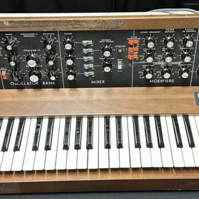 ORIGINAL VINTAGE Moog Minimoog Model D 44-Key Monophonic Synthesizer image 11