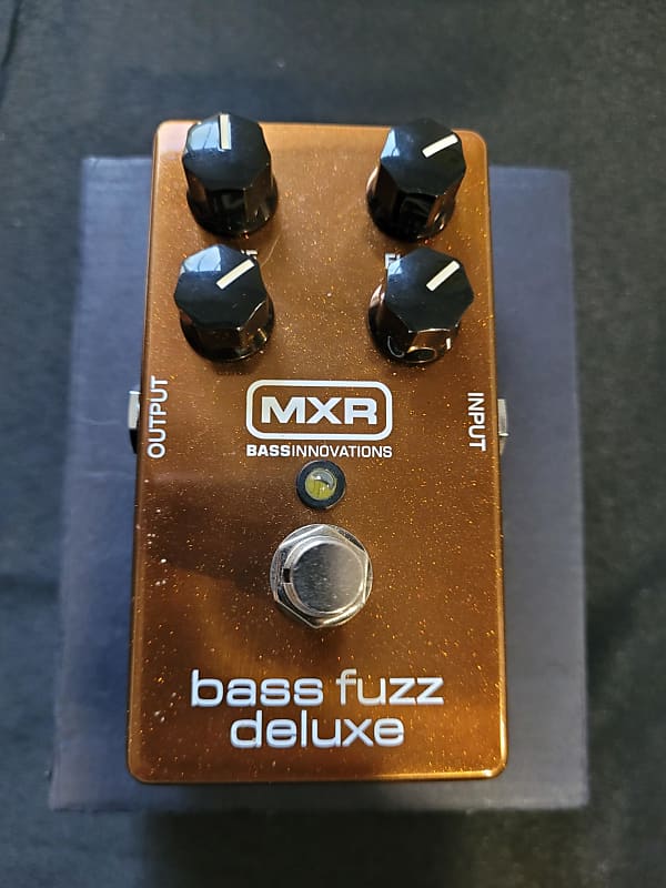 MXR M84 Bass Fuzz Deluxe