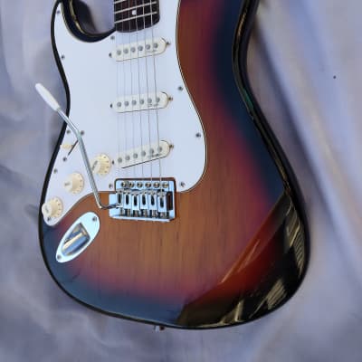 Stagg, LEFT HANDED Stratocaster Style Electric Guitar 2007, Tobacco Burst image 3