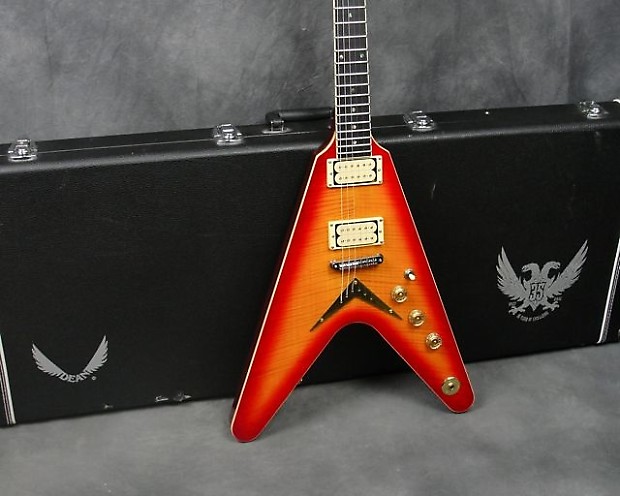 Dean Flying V 35th Anniversary Limited Edition 140 of 150
