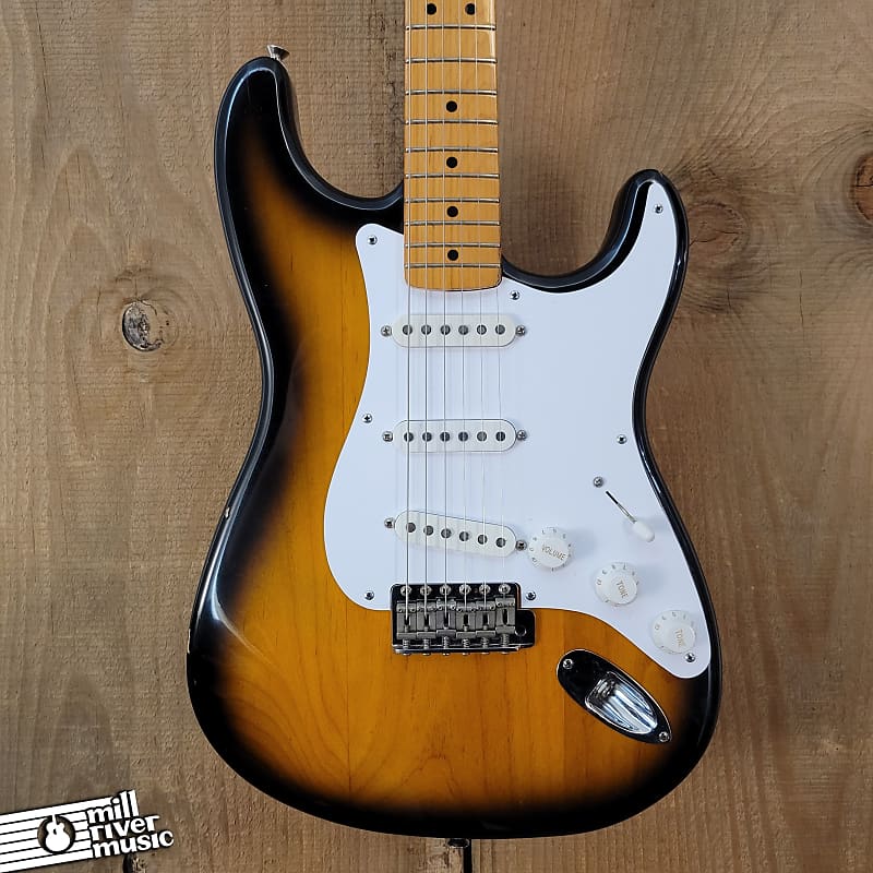 Fender USA AVRI '57 Reissue Stratocaster 1993 Corona Two-Tone Sunburst Maple Neck