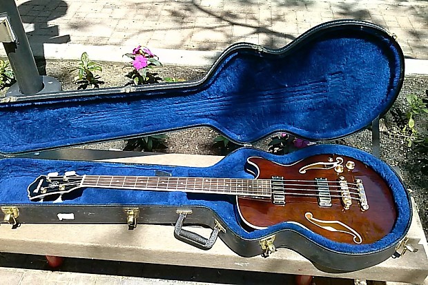Ibanez ARTCORE AGB200 TBR 4 STRING BASS WITH HARDSHELL CASE