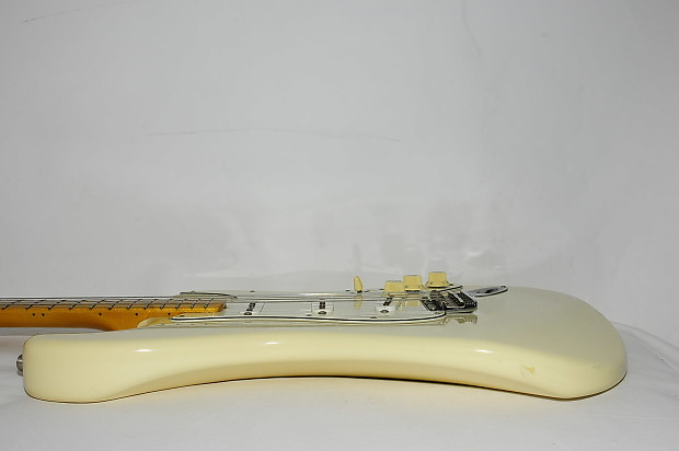 ギター Fender Japan Stratocaster 1989 Fender Japan Medium Scale Stratocaster STM-60 HSS Super
