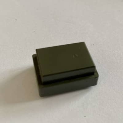 ROLAND TR-707 Step cap (USED)