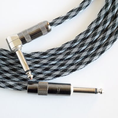 10 ft. New JS Mogami 2524 Inst. Cable w/ G&H 0-90 Plugs, Checker TFlex image 2