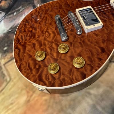 ROOT BEER 🍺! 2020 Gibson Custom Shop M2M Les Paul Standard '59 Historic Reissue Trans Brown Burst Sunburst Natural Walnut Back R9 1959 59 Figured F Quilt Q Top Full Gloss ABR-1 Killer Quilt Special Order 5A CustomBuckers Made To Measure Japan Supreme image 9