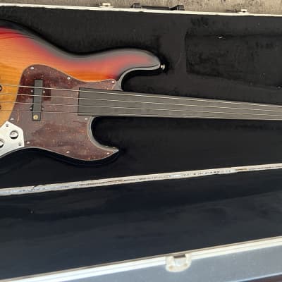 Modulus VJ 4 Fretless Jazz Bass 1998 - Sunburst image 8