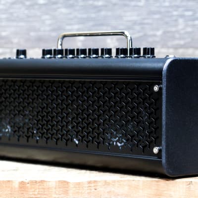 Yamaha THR30II Wireless Black 15-Amp Models 30W 2x3.5" Guitar Desktop Amplifier image 2
