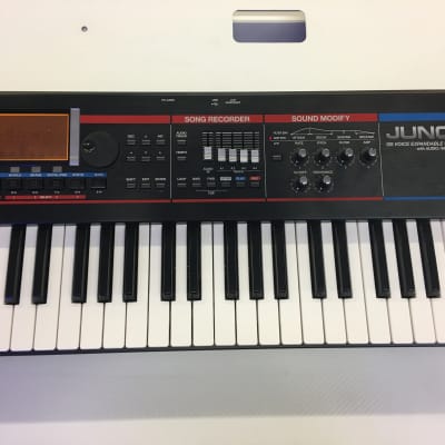 Roland Juno G 61-Key 128-Voice Expandable Synthesizer / SKB Road Case image 3