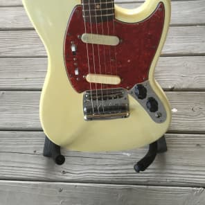 1965 fender mustang for sale store