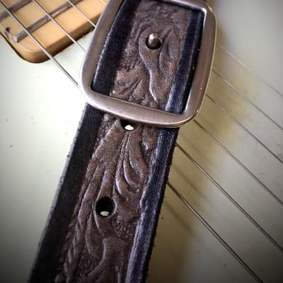 Vintage Style 2-Tone Gray/Black Leather Guitar Strap Western Style image 3