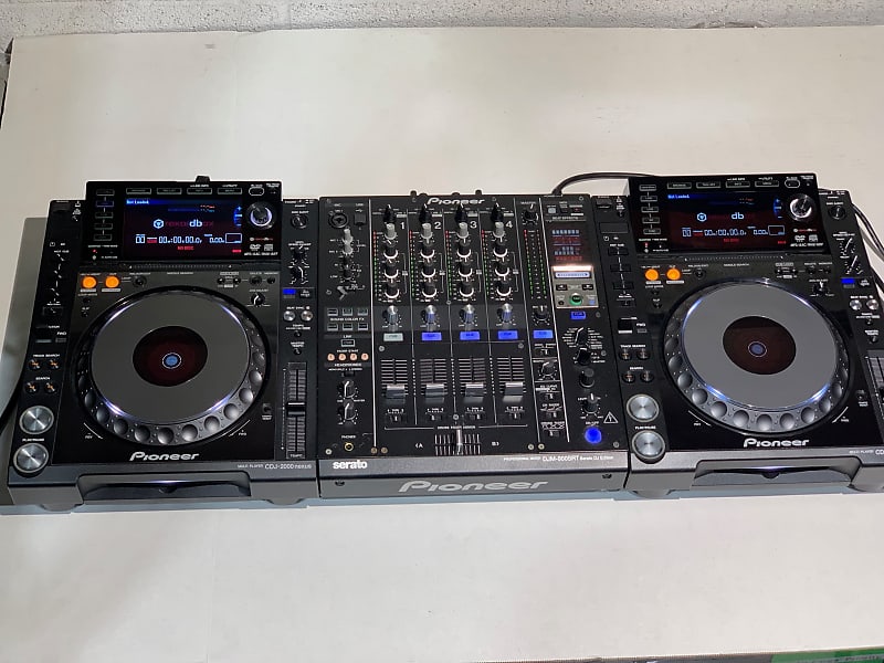 Pioneer DJ NXS1 Full Set ( CDJ Decksavers included)