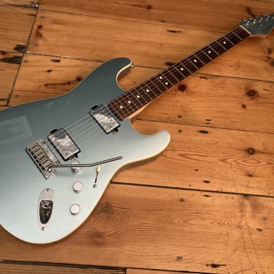 Fender made in japan store modern hh stratocaster