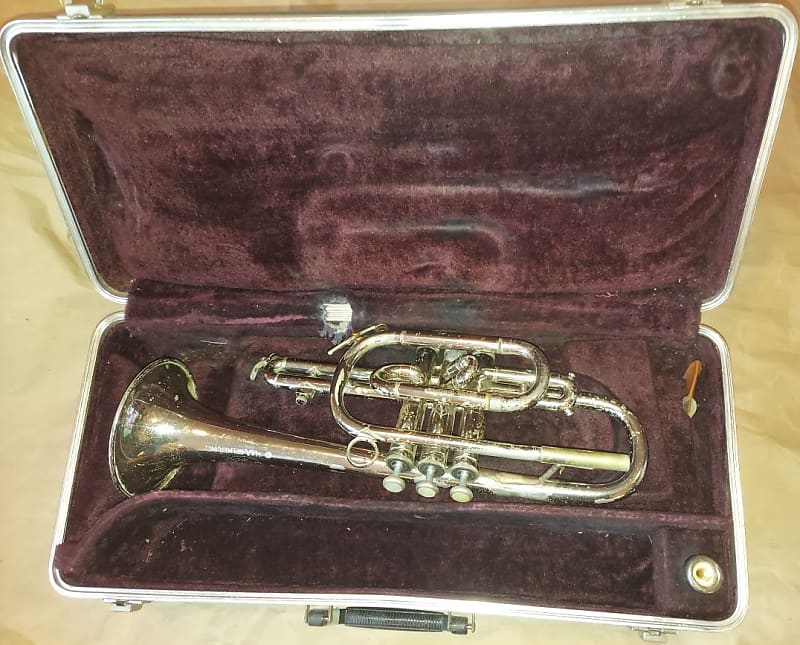 トランペット Selmer USA Signet by vincent Bach s-l400.jpg