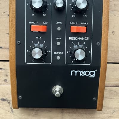 Moog Moogerfooger MF-101 Low Pass Filter | Reverb UK