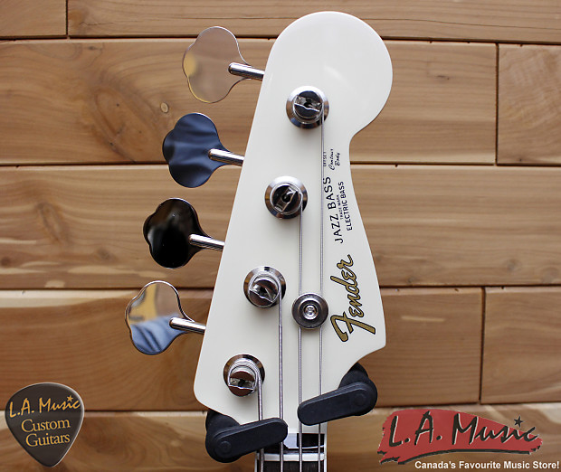 Fender Limited Edition 2013 66 Jazz Bass Aged Olympic White