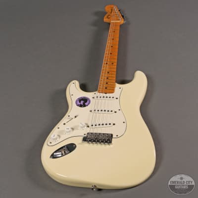 1997 Fender Tribute Series Jimi Hendrix Stratocaster image 7