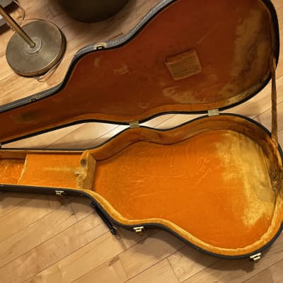 Gibson black/marigold 1960's case image 2