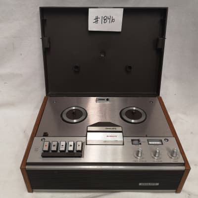 Vintage 70s AKAI 4000DS Mk-II Reel to Reel Tape Recorder. Pro Serviced!