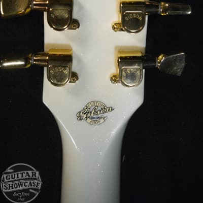 Gibson L4 10th Anniversary - Diamond White/Engraved Gold Guitar image 15