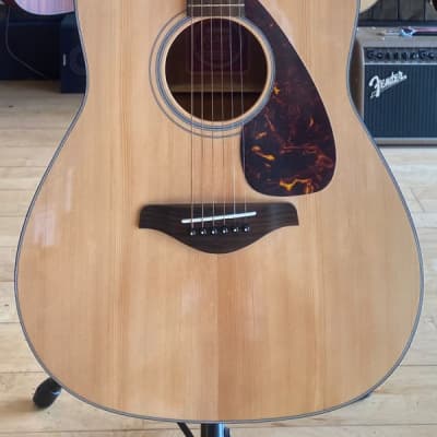 Yamaha FG700S Acoustic Folk Guitar | Reverb