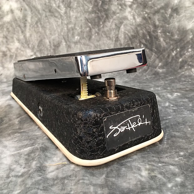 JIMI HENDRIX® CRY BABY® WAH - Dunlop