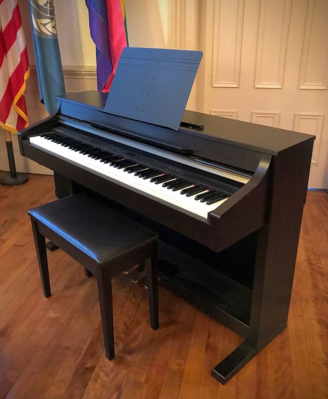 その他 YAMAHA CLP-330M Yamaha Clavinova CLP-330 Digital Piano with matching stool