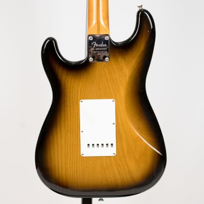 Fender Limited Edition 40th Anniversary 1954 Reissue Stratocaster with Maple Fretboard 1994 - 2-Color Sunburst image 5
