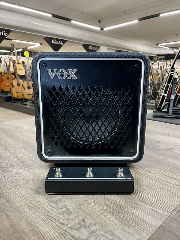 Vox VMG10 + FOOTSWITCH Reverb