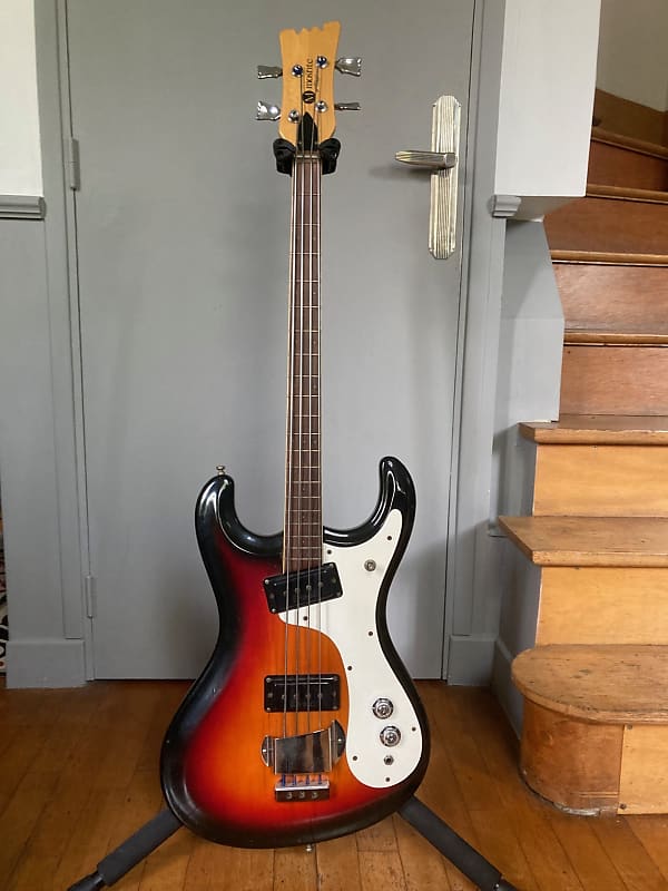 Mosrite Bass 1966 - Ventures style model - Sunburst image 1