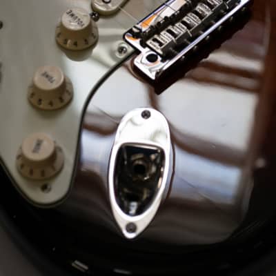 Fender American Professional Stratocaster Left-handed - 3-Color Sunburst with Maple Fingerboard image 16