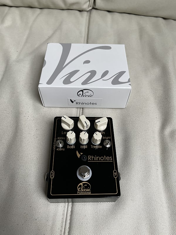 Vivie Effects Rhinotes Bass preamp overdrive - Black