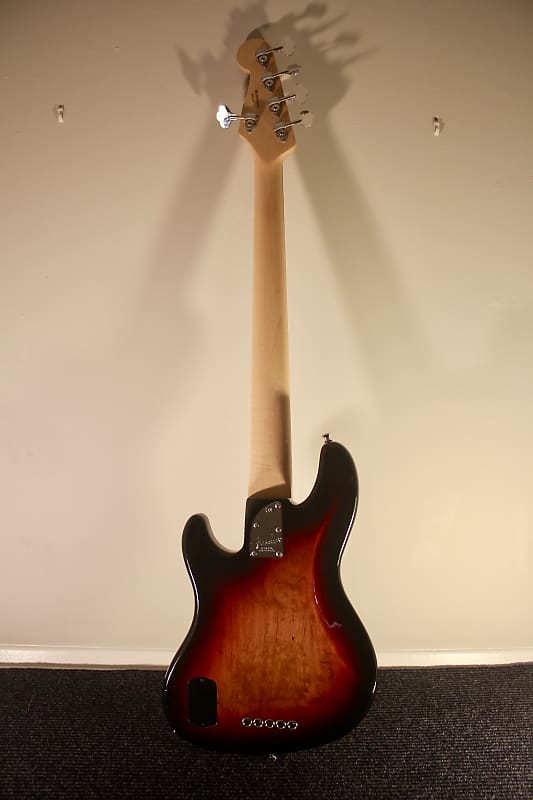 ベース Fender American Deluxe V Jazz Bass Fender American Deluxe Jazz Bass V 2001年 中古 980898 Fender