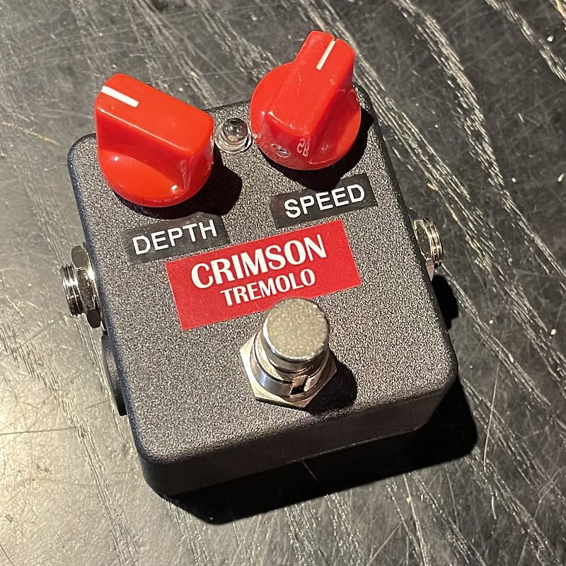 Henretta Engineering Custom Crimson Tremolo with knobs