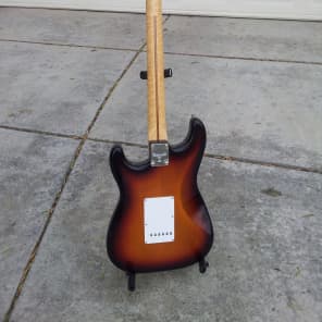 Fender  USA Custom Shop Stratocaster 1997 3 Color Sunburst image 4